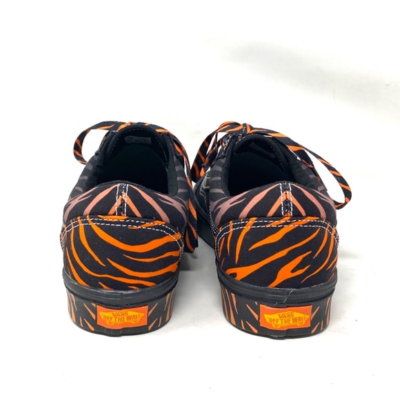 VANS ComfyCush Old Skool Canvas Black Orange Low Shoes Skate For Men VN0A5DYC9KH - Picture 5 of 9